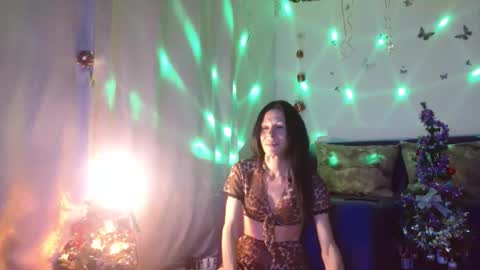 Elisa online show from December 18, 2025, 6:58 pm