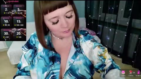 elza1981 online show from November 22, 2025, 11:53 am