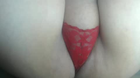 Snapshot of elza_blonde chatting on April 30, 2026, 7:09 pm E L Z A online show from April 30, 2026, 7:09 pm