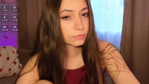Snapshot of em1liaa chatting on July 8, 2026, 3:49 pm Emilia online show from July 8, 2026, 3:49 pm