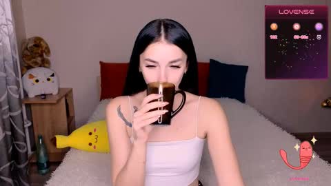 ema_grasie online show from December 20, 2024, 8:49 am