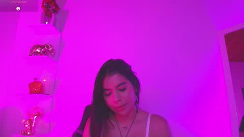 Snapshot of ema_parkerr chatting on February 14, 2026, 11:12 pm ema_parkerr online show from February 14, 2026, 11:12 pm