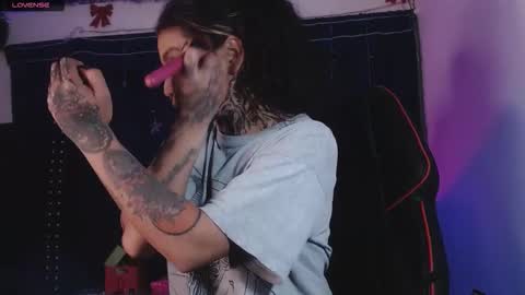 ema_ploxx online show from February 2, 2026, 5:50 am