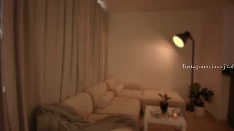 IG imrojita8 online show from December 19, 2024, 5:29 pm