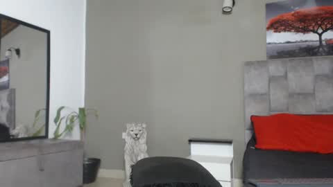 emanuelspencer online show from November 20, 2025, 12:11 am