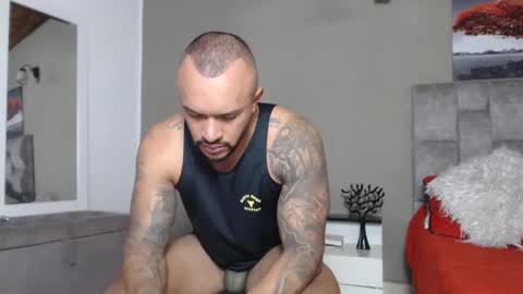 Snapshot of emanuelspencer chatting on April 23, 2026, 5:59 pm emanuelspencer online show from April 23, 2026, 5:59 pm