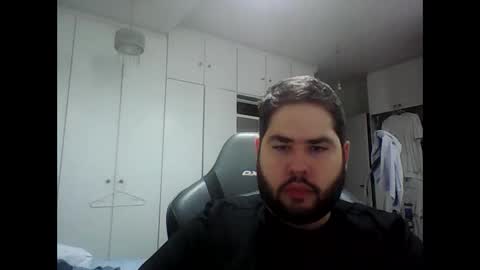 embarrassed_str8_3incher online show from September 19, 2025, 12:34 am