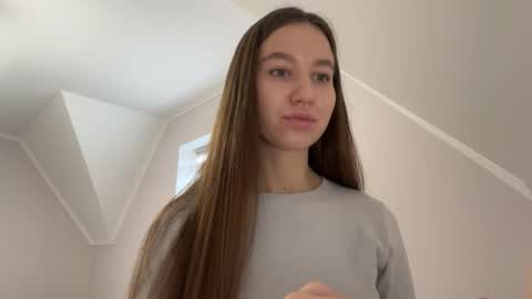 Alina online show from November 26, 2025, 11:44 am