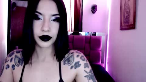 Emerald Black online show from March 29, 2026, 6:19 pm