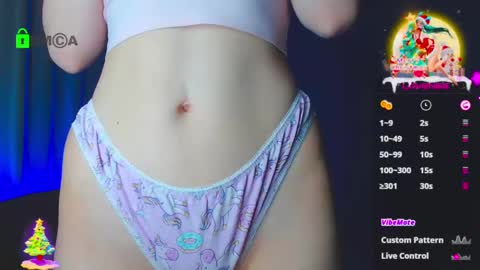 Snapshot of emelycrystal chatting on January 19, 2025, 6:31 am Emely online show from January 19, 2025, 6:31 am