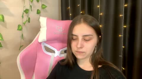 Hello Im Lucy online show from May 17, 2026, 3:41 pm