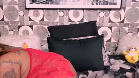 emerald online show from September 23, 2025, 6:49 am