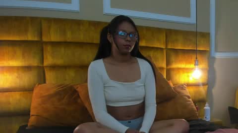 emhavega online show from April 4, 2026, 12:57 pm