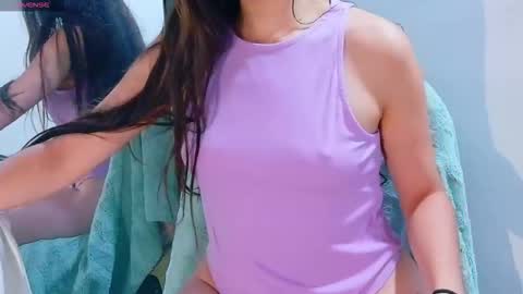 Emmily Roberts online show from October 13, 2025, 4:34 am