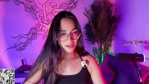 Emmily Roberts online show from April 20, 2026, 1:19 am