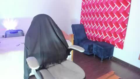 Emi online show from March 6, 2026, 1:35 am