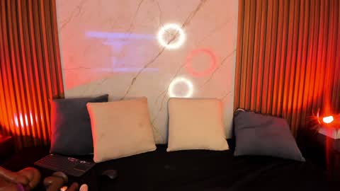   online show from February 3, 2025, 8:57 pm