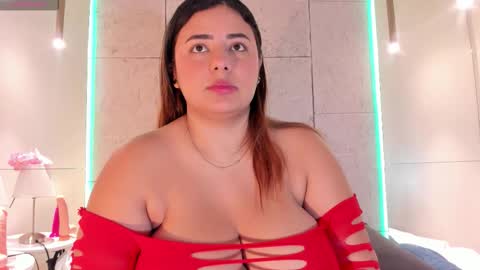 Snapshot of emiilygrace_ chatting on February 28, 2026, 11:33 am Emiily Grace online show from February 28, 2026, 11:33 am