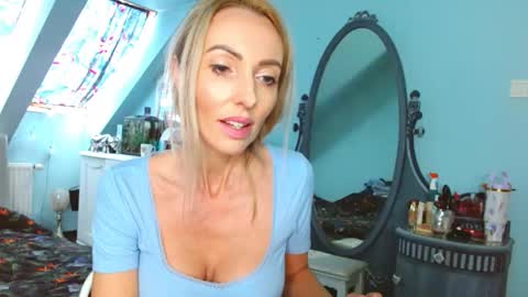 Emila online show from April 24, 2026, 10:50 am