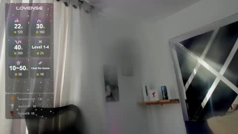 emilayton_ online show from January 26, 2025, 12:43 pm