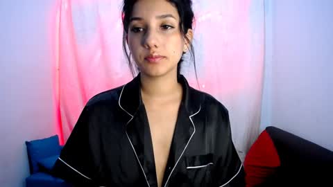 Snapshot of emili_riders chatting on December 30, 2024, 11:59 am emili riders online show from December 30, 2024, 11:59 am