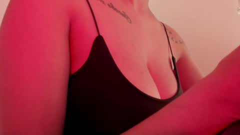 Emilia Big Boobs online show from December 6, 2024, 12:49 pm