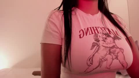 Emilia Big Boobs online show from December 11, 2024, 1:47 am