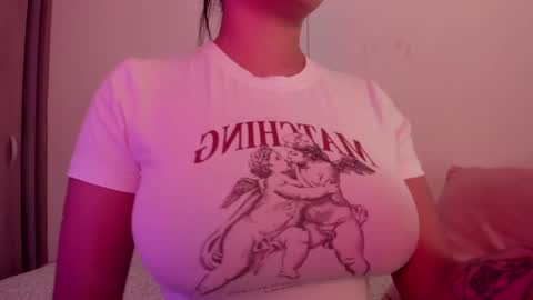 Emilia Big Boobs online show from January 11, 2025, 2:58 pm