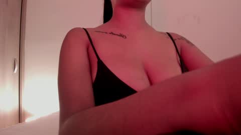 Emilia Big Boobs online show from January 27, 2025, 7:13 pm