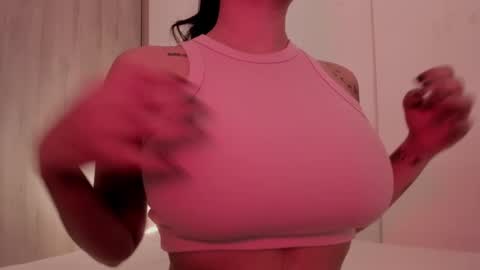 Emilia Big Boobs online show from January 29, 2025, 4:41 pm