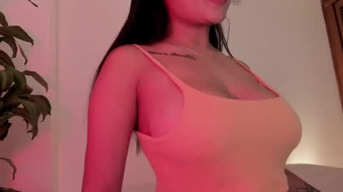 Emilia Big Boobs online show from March 3, 2025, 6:12 pm