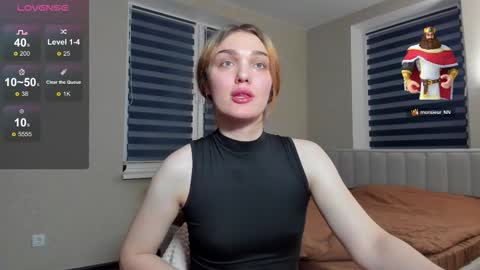 Emi online show from December 14, 2025, 5:51 pm