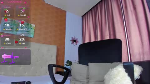 Emilie James online show from February 23, 2025, 5:50 pm