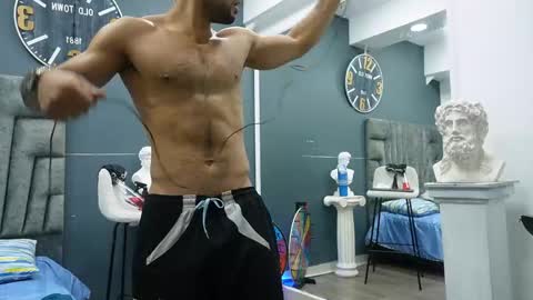 Snapshot of emilio_brandon chatting on May 30, 2026, 10:45 am Emilio online show from May 30, 2026, 10:45 am