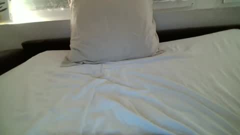 Emily online show from May 5, 2026, 5:48 am