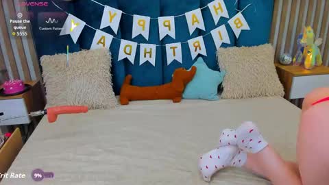 Emilly online show from February 3, 2026, 7:24 am