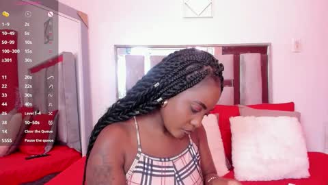 Emilly Roa online show from March 9, 2026, 7:29 pm