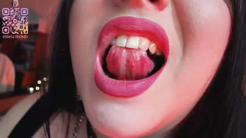 Emily online show from September 10, 2025, 7:47 pm