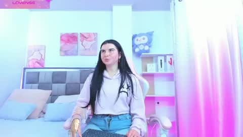 emily9__ online show from March 31, 2026, 8:42 pm