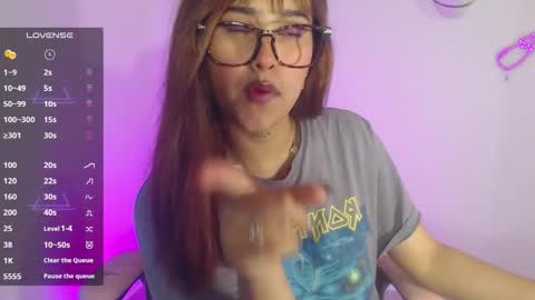 emily fox 3 online show from November 29, 2025, 12:13 am