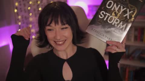 Em -  online show from January 29, 2025, 7:32 pm