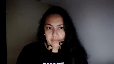 Snapshot of emily_galvis chatting on December 20, 2025, 10:44 am online show from December 20, 2025, 10:44 am