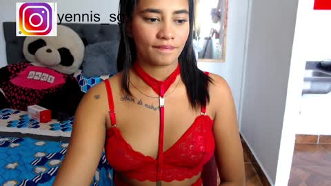 Snapshot of emily_hot_01 chatting on January 28, 2025, 7:10 pm emily online show from January 28, 2025, 7:10 pm