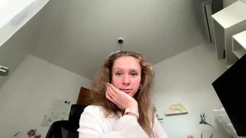 Snapshot of emily_in_parisss chatting on October 1, 2025, 2:23 pm Emily  online show from October 1, 2025, 2:23 pm
