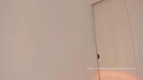 EmilyKenner  Independent model  online show from March 19, 2026, 2:32 pm