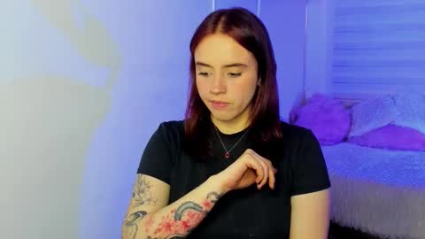 emily_lindey online show from December 17, 2025, 3:34 am