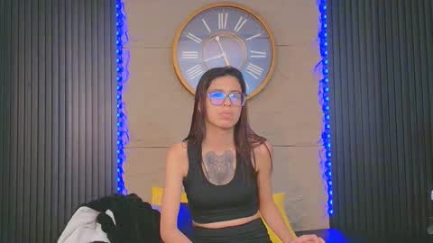 Emily online show from April 19, 2026, 9:17 pm