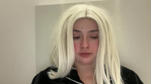 emily_morning_dew online show from February 13, 2026, 8:38 pm