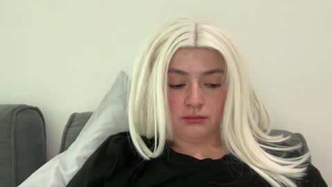 emily_morning_dew online show from March 23, 2026, 5:44 am