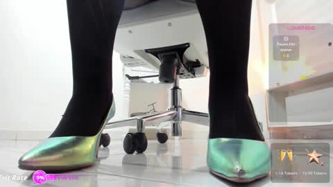 emili online show from November 20, 2025, 9:53 am